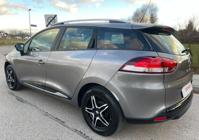 RENAULT Clio TCe 90 Dynamique