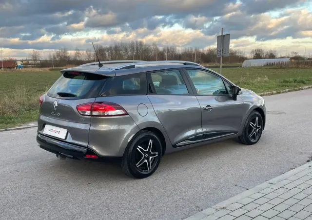 RENAULT Clio TCe 90 Dynamique