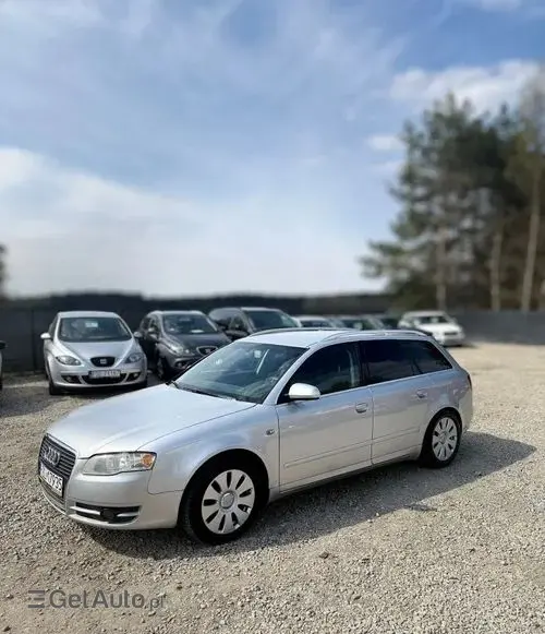 AUDI A4 