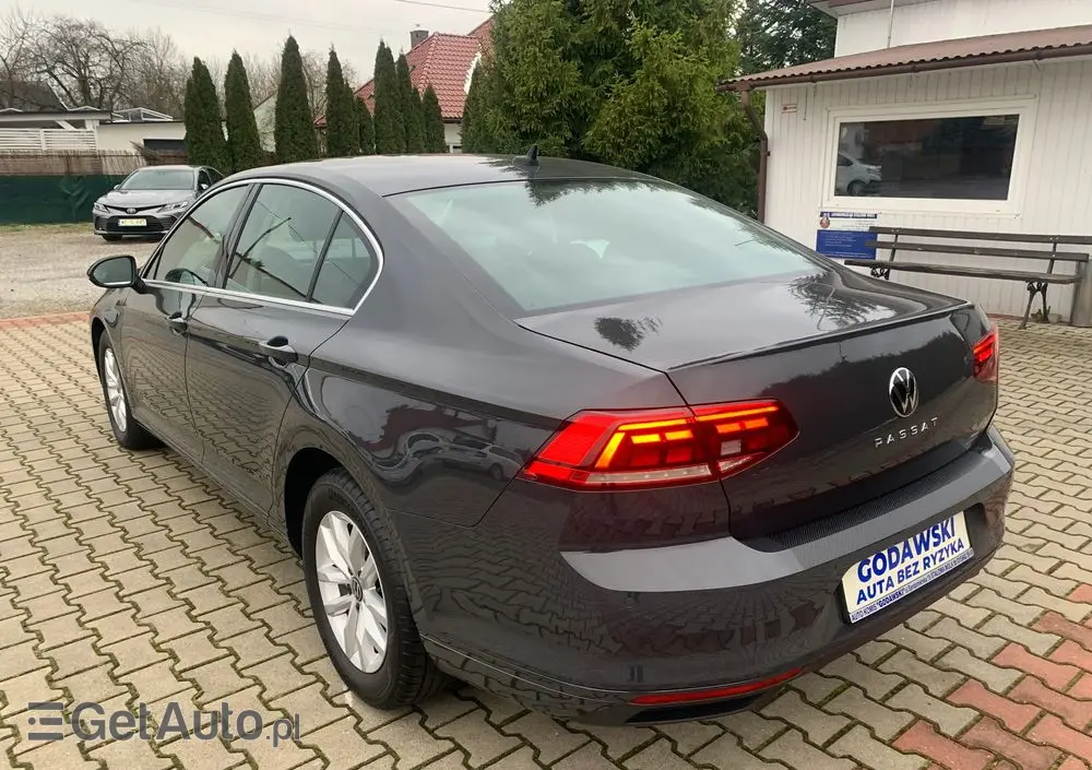 VOLKSWAGEN Passat 2.0 TDI EVO Business DSG
