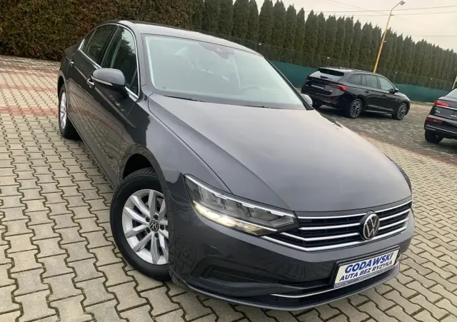 VOLKSWAGEN Passat 2.0 TDI EVO Business DSG