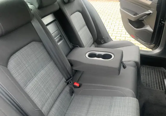 VOLKSWAGEN Passat 2.0 TDI EVO Business DSG