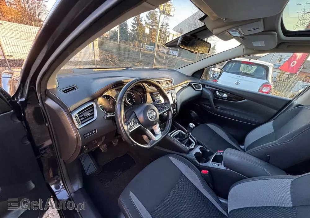 NISSAN Qashqai 1.2 DIG-T N-Vision