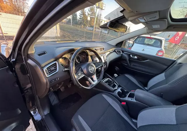 NISSAN Qashqai 1.2 DIG-T N-Vision