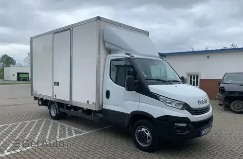 IVECO 35 Daily 