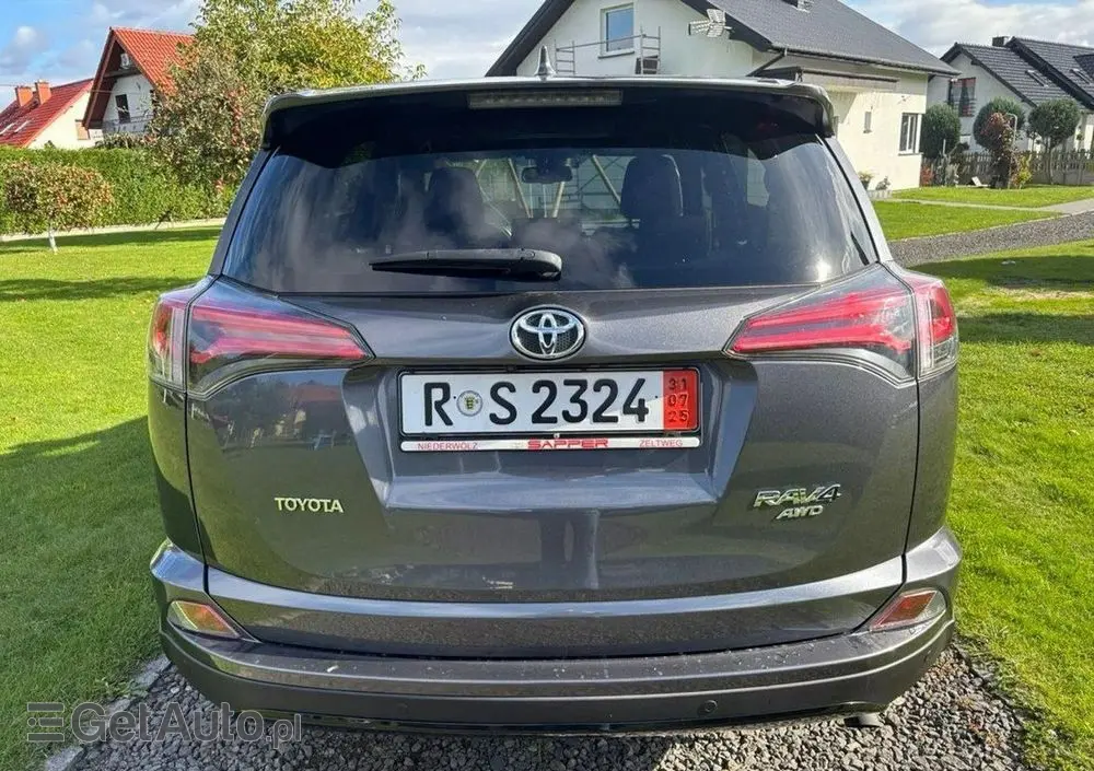 TOYOTA RAV4 2.0 4x4 Executive
