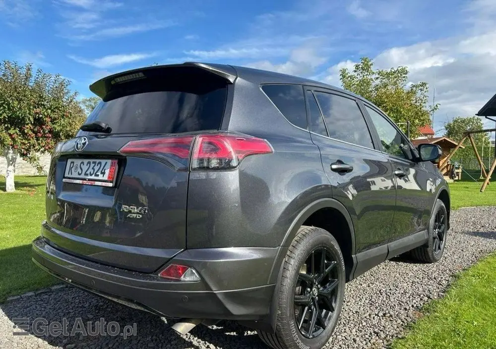 TOYOTA RAV4 2.0 4x4 Executive