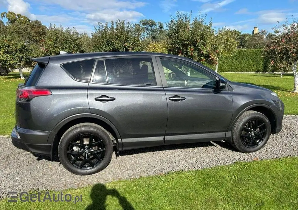 TOYOTA RAV4 2.0 4x4 Executive