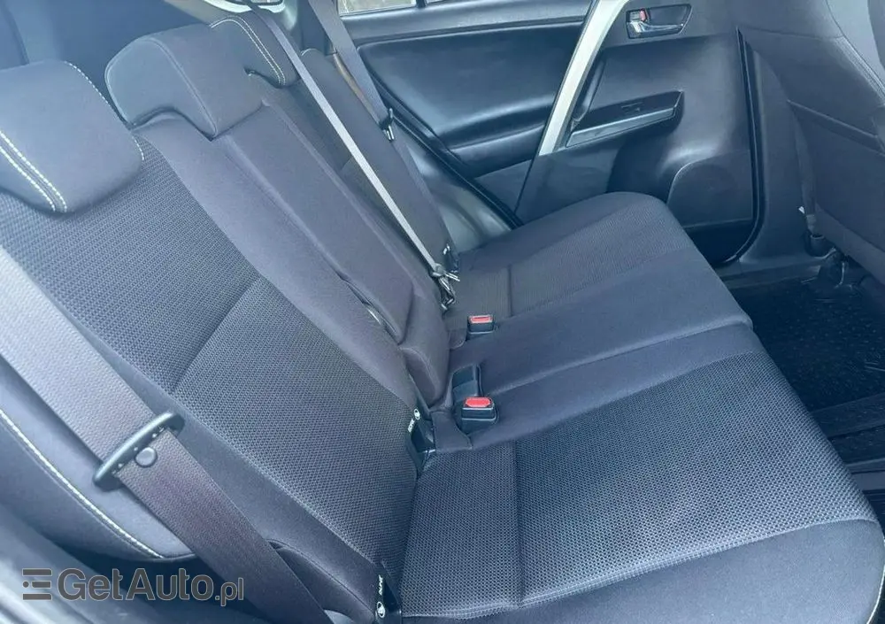 TOYOTA RAV4 2.0 4x4 Executive