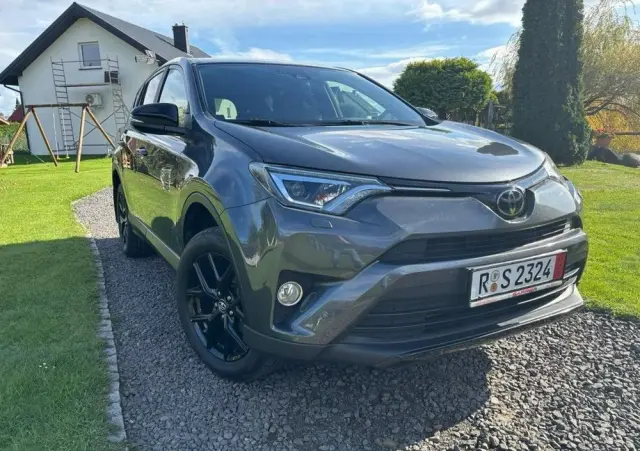 TOYOTA RAV4 2.0 4x4 Executive