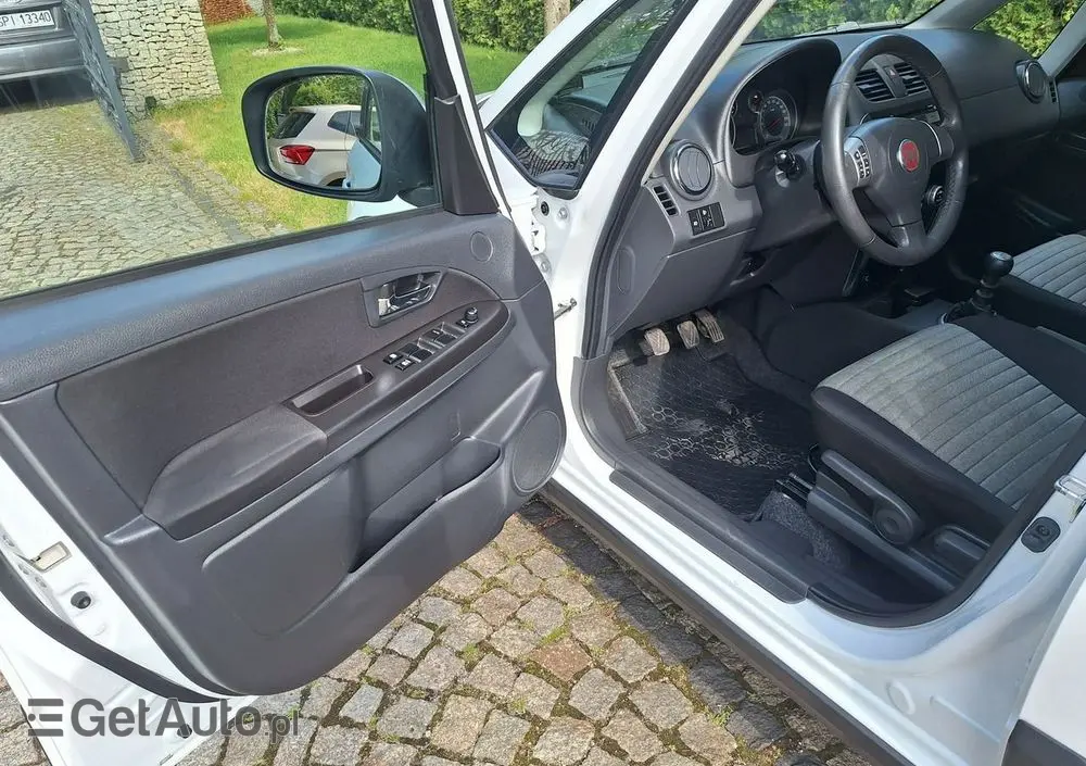 FIAT Sedici 2.0 Multijet 16V 4x4 Emotion