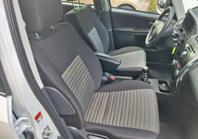 FIAT Sedici 2.0 Multijet 16V 4x4 Emotion