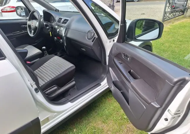 FIAT Sedici 2.0 Multijet 16V 4x4 Emotion