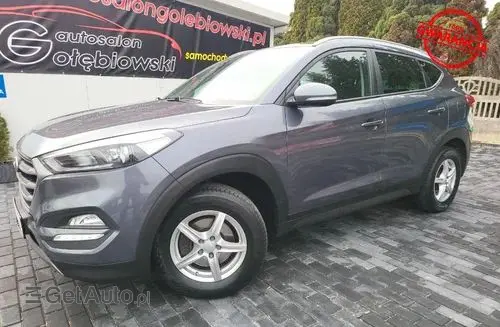 HYUNDAI Tucson 
