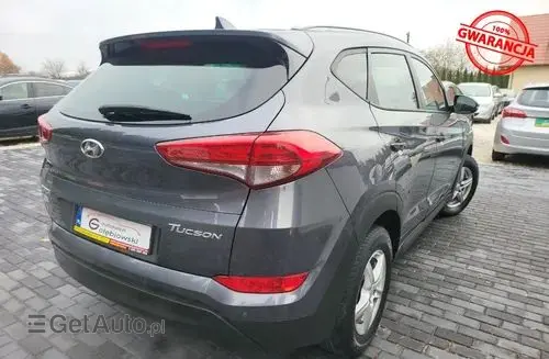 HYUNDAI Tucson 