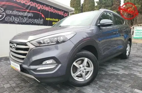 HYUNDAI Tucson 