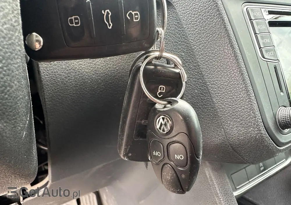 VOLKSWAGEN Caddy 2.0 (7-Si.) DSG Maxi Highline