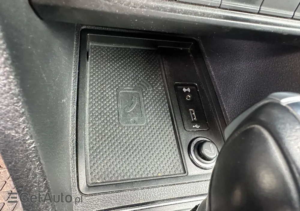 VOLKSWAGEN Caddy 2.0 (7-Si.) DSG Maxi Highline