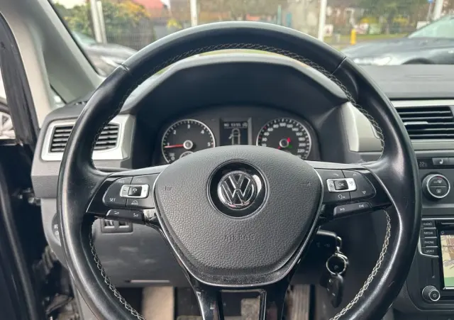 VOLKSWAGEN Caddy 2.0 (7-Si.) DSG Maxi Highline