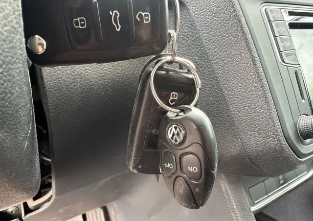 VOLKSWAGEN Caddy 2.0 (7-Si.) DSG Maxi Highline