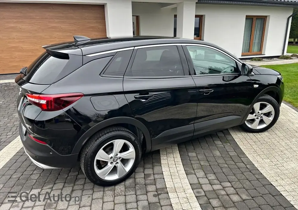 OPEL Grandland X 1.6 D Start/Stop Business INNOVATION