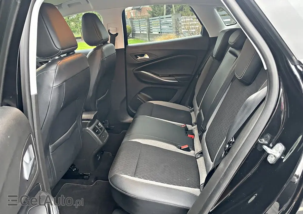 OPEL Grandland X 1.6 D Start/Stop Business INNOVATION