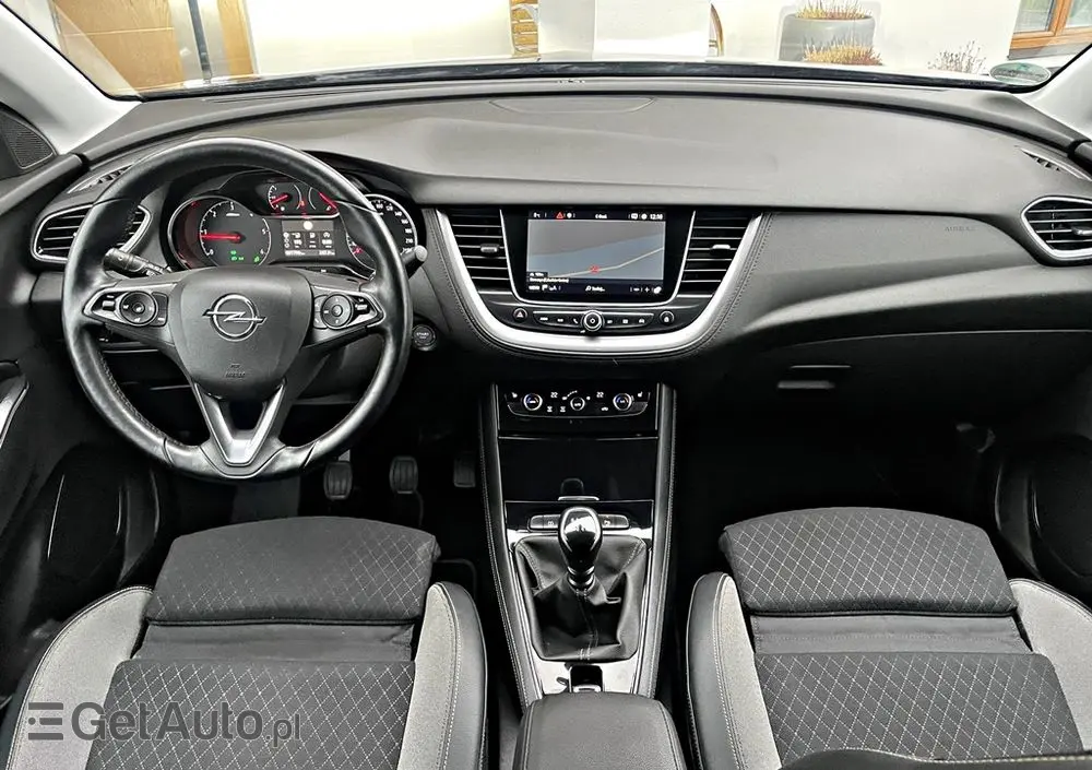 OPEL Grandland X 1.6 D Start/Stop Business INNOVATION