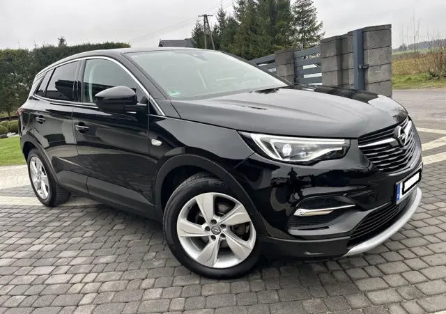 OPEL Grandland X 1.6 D Start/Stop Business INNOVATION