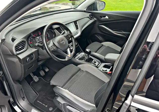 OPEL Grandland X 1.6 D Start/Stop Business INNOVATION