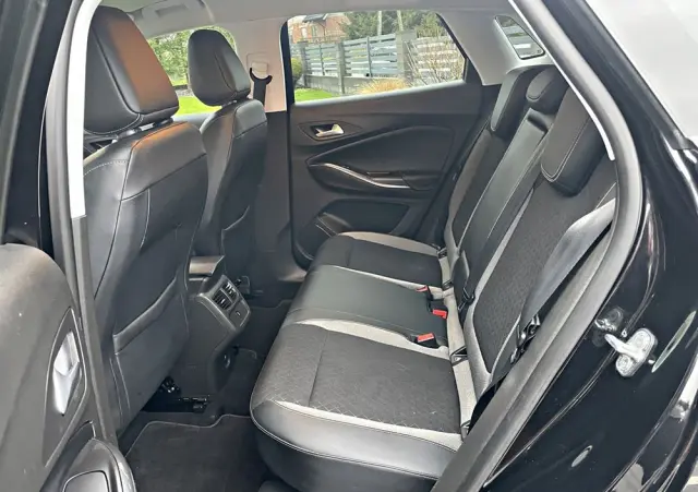 OPEL Grandland X 1.6 D Start/Stop Business INNOVATION