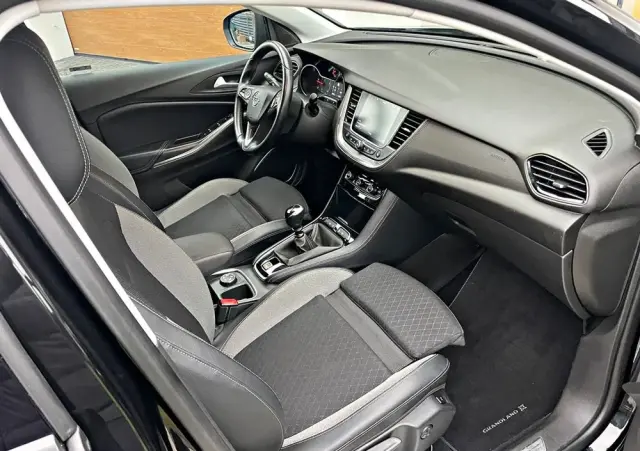 OPEL Grandland X 1.6 D Start/Stop Business INNOVATION