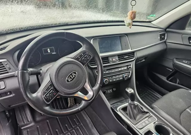 KIA Optima 
