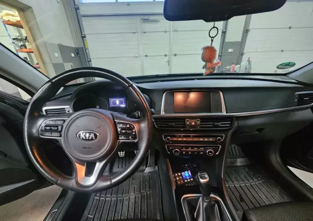 KIA Optima 