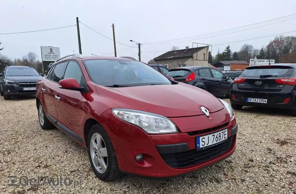 RENAULT Megane 1.6 16V (110 KM)