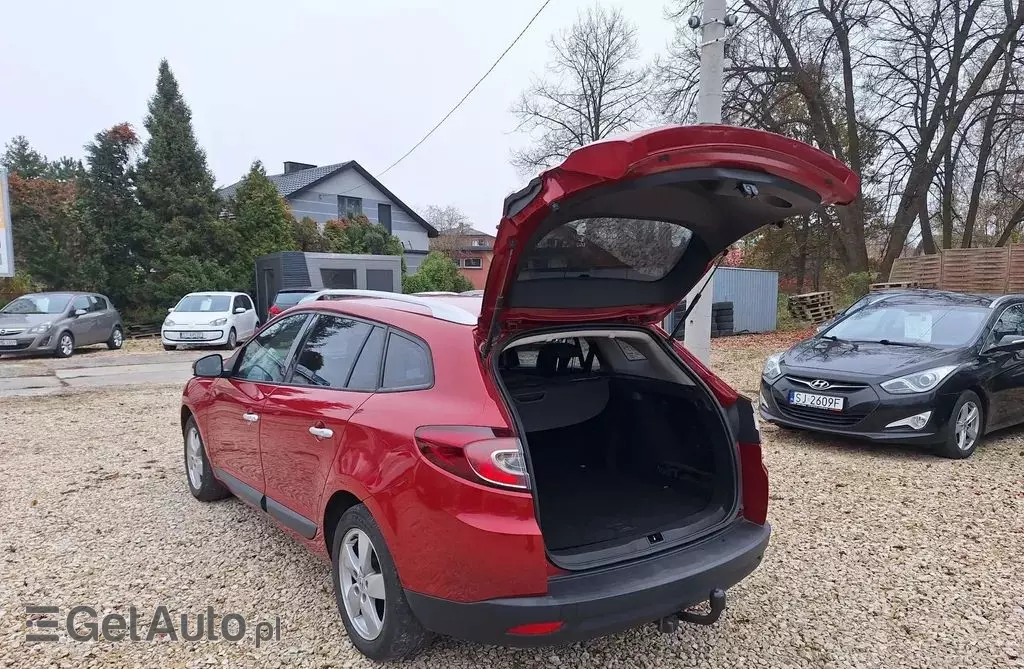 RENAULT Megane 1.6 16V (110 KM)