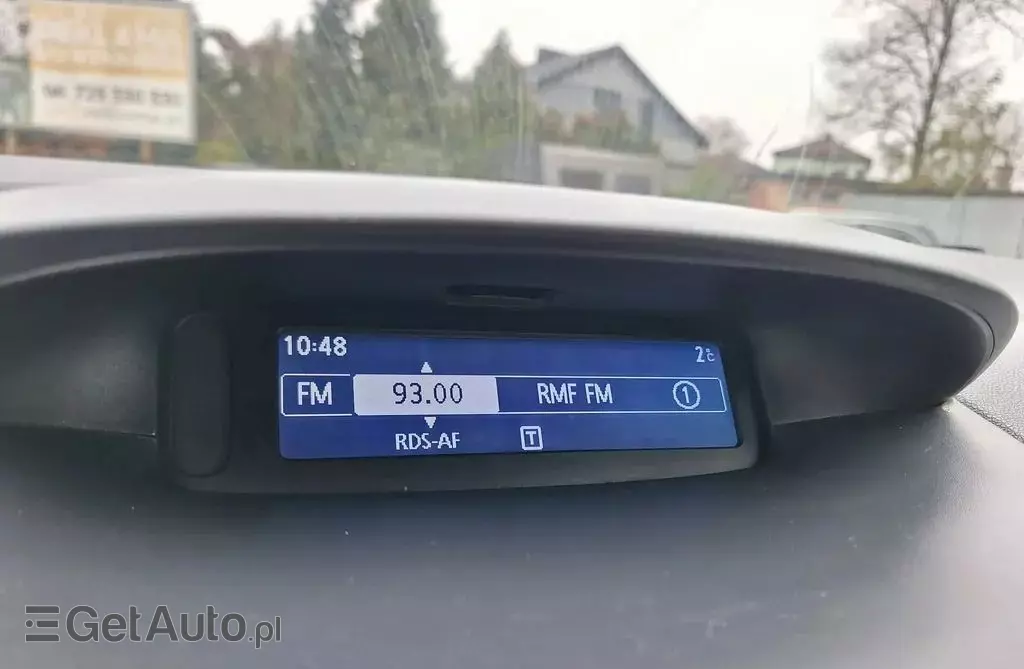 RENAULT Megane 1.6 16V (110 KM)