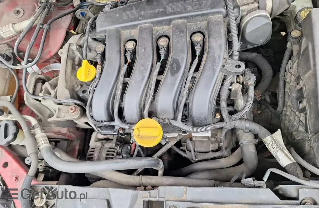 RENAULT Megane 1.6 16V (110 KM)