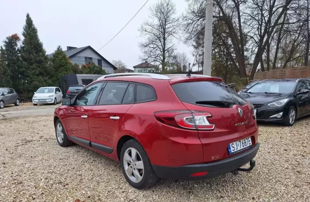 RENAULT Megane 1.6 16V (110 KM)