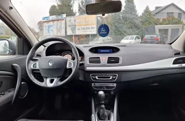 RENAULT Megane 1.6 16V (110 KM)