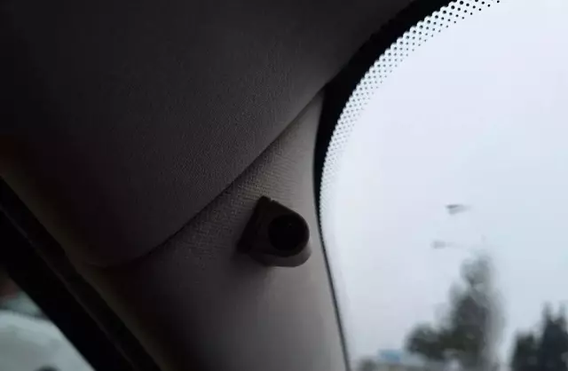 RENAULT Megane 1.6 16V (110 KM)