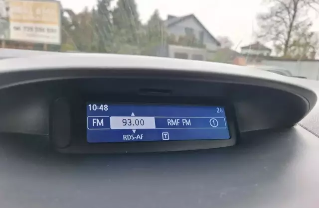 RENAULT Megane 1.6 16V (110 KM)