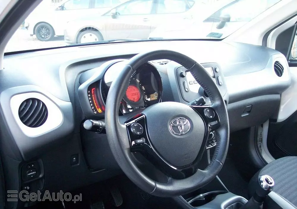 TOYOTA Aygo 1.0 VVT-i Black Edition