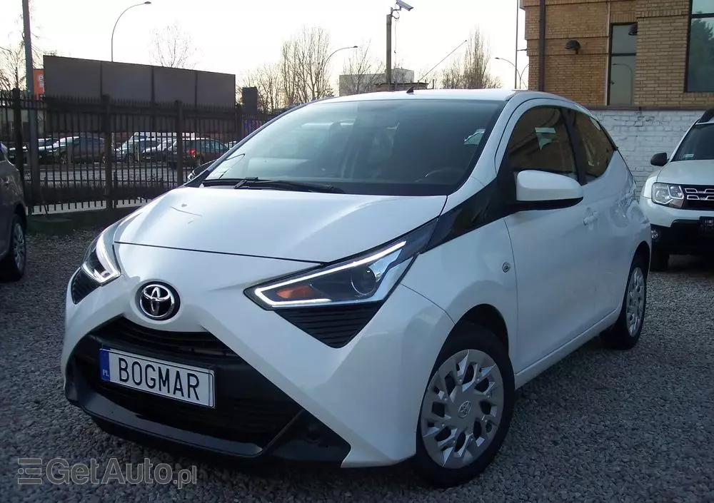 TOYOTA Aygo 1.0 VVT-i Black Edition