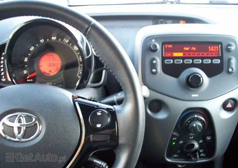 TOYOTA Aygo 1.0 VVT-i Black Edition