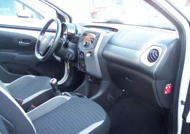 TOYOTA Aygo 1.0 VVT-i Black Edition