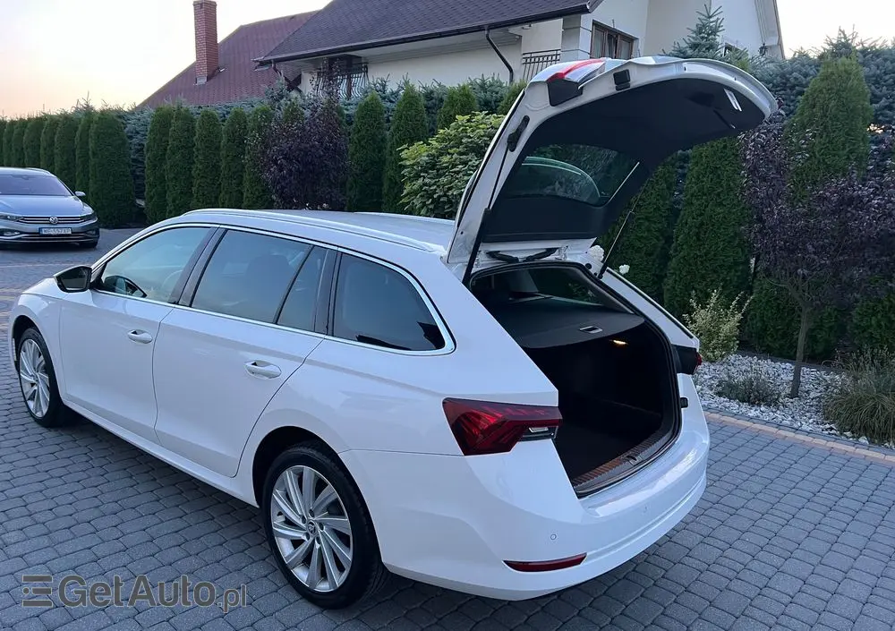 SKODA Octavia 2.0 TDI Style DSG