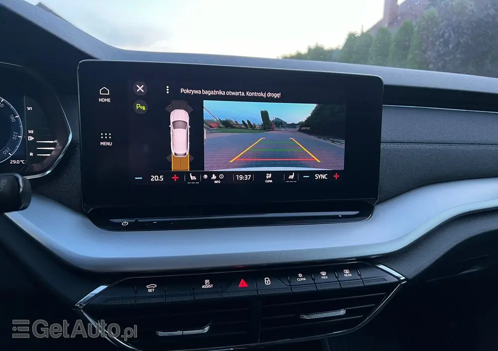 SKODA Octavia 2.0 TDI Style DSG