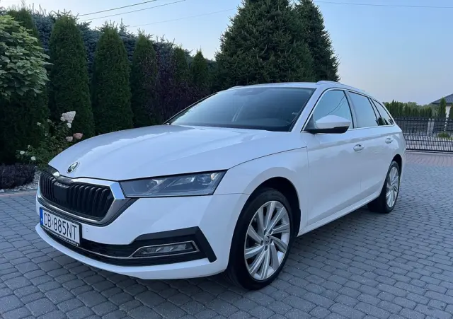 SKODA Octavia 2.0 TDI Style DSG
