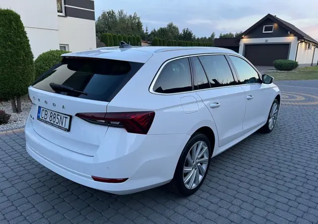 SKODA Octavia 2.0 TDI Style DSG