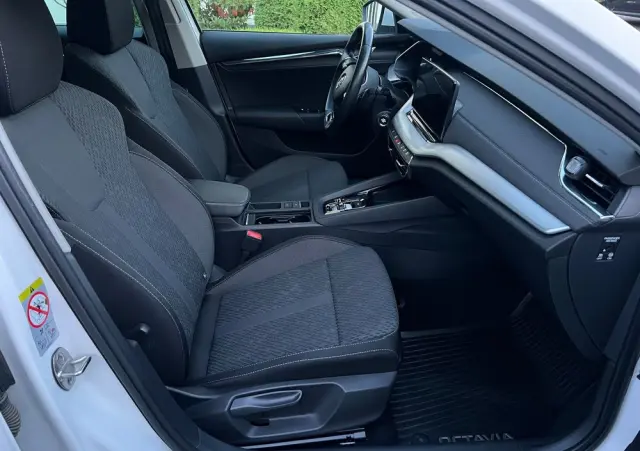 SKODA Octavia 2.0 TDI Style DSG